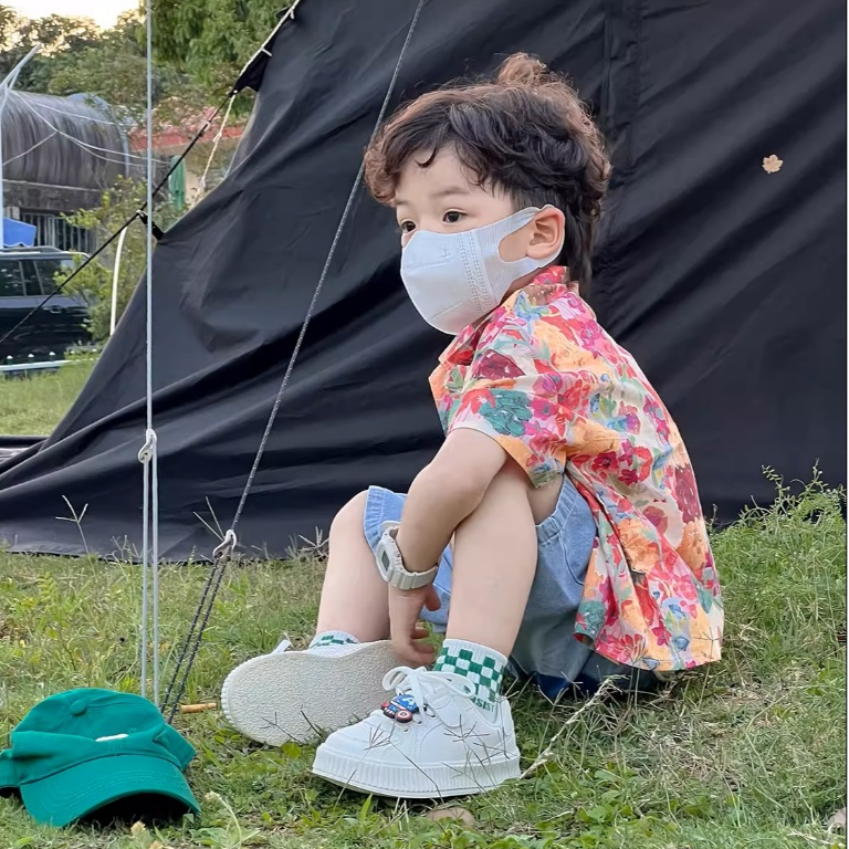 aililai1688 เสื้อเชิ้ตสำหรับเด็กผู้ชาย สีส้มลายดอกไม้ ที่โดดเด่นมองเก็นมาแต่ไกลไซส์ 120-160 พร้อมส่ง - รูปที่ 5