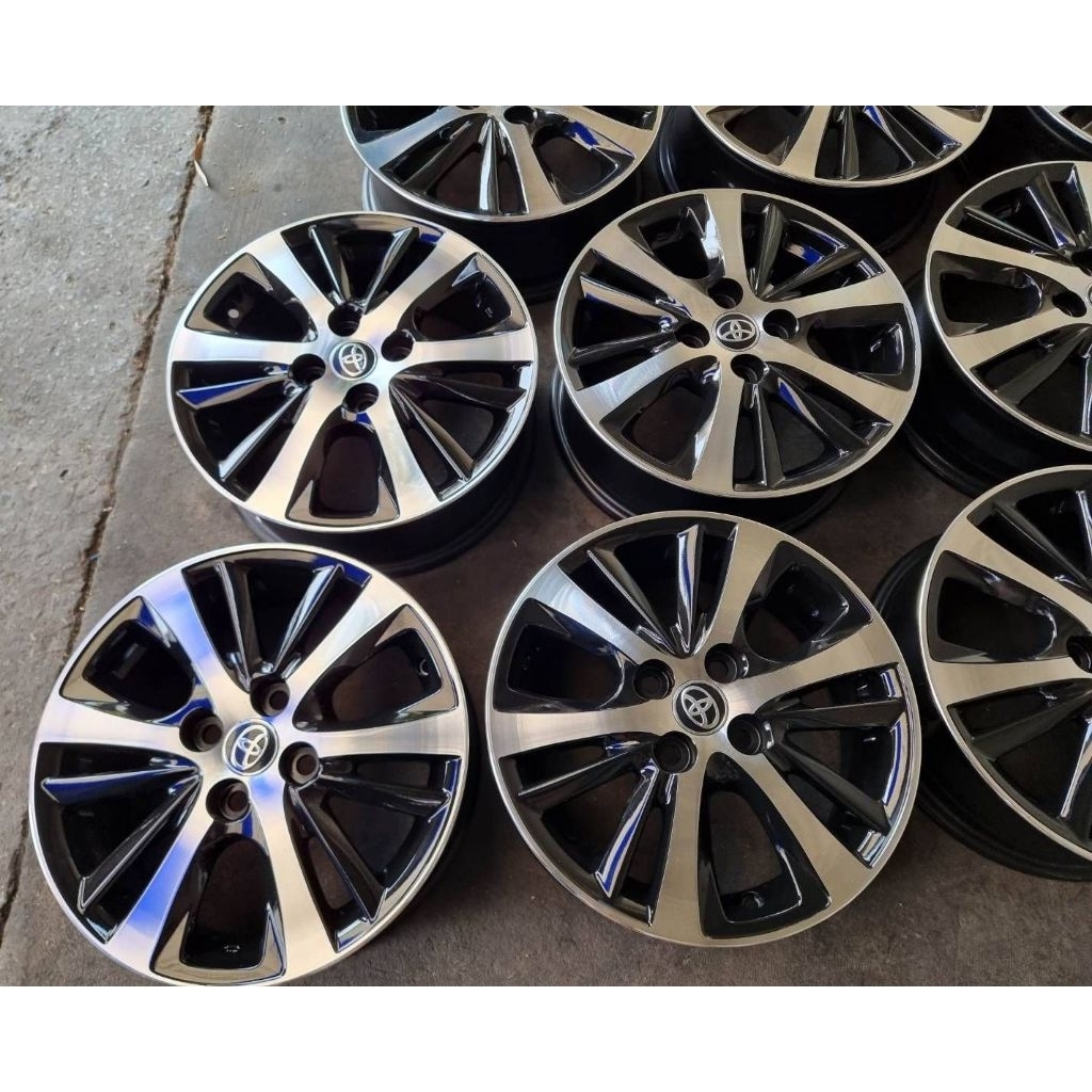 ล้อแม็ก toyota แท้ขอบ 15 ใส่ yaris vios