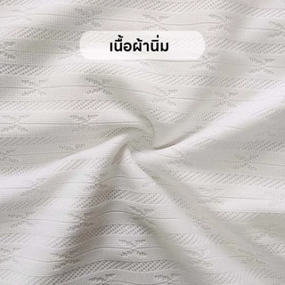เสื้อแฟชั่นผู้หญิง เสื้อยืดแขนสั้น ปกโปโล ผ้าอยู่ทรง ทรงดี ใส่ง่าย ทุกวัน | Black Cherry