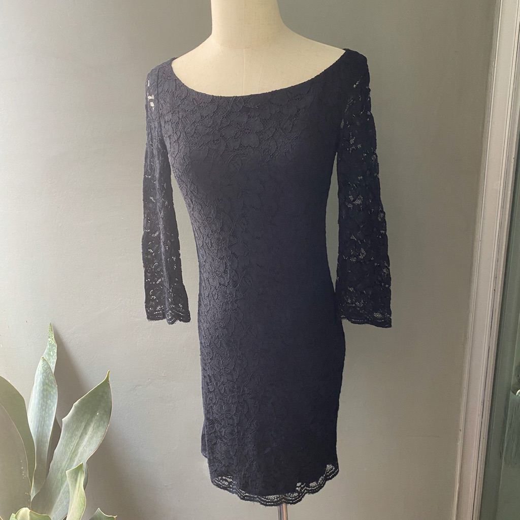 USED DVF laced dress มือสอง
