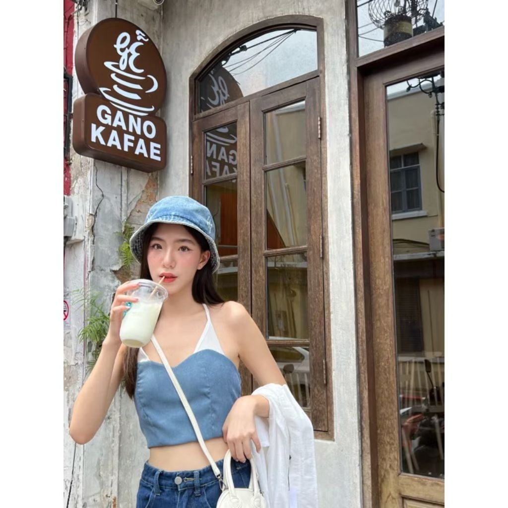 Acey เกาะอกผูกคอ สีฟ้า ฟูกเล็ก used