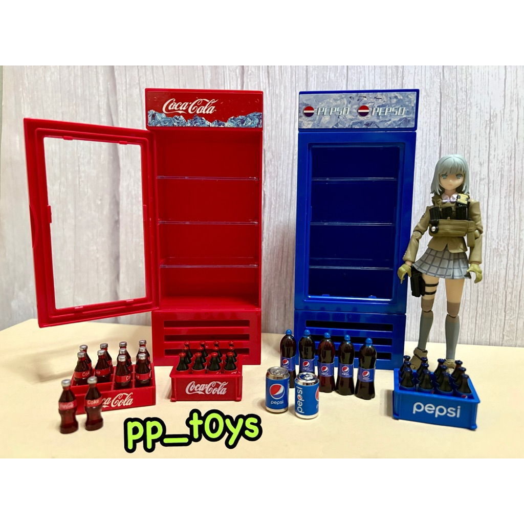โมเดลตู้แช่เครื่องดื่ม โค้ก เป๊ปซี่ Beverage cooler 1:12 (มี 2 set)