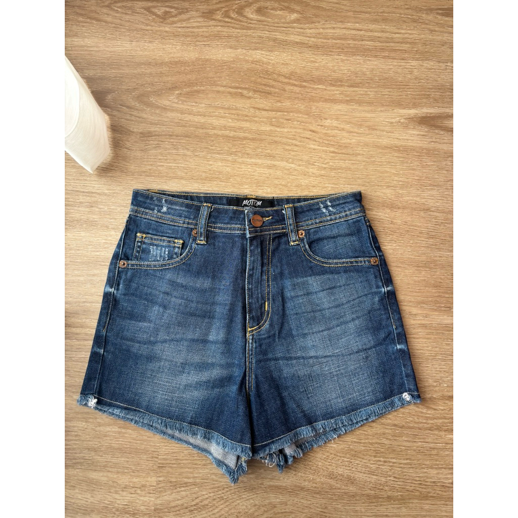 MOTTOM jeans size s กางเกงยีนส์ขาสั้น ใส่ครั้งเดียว 290.-