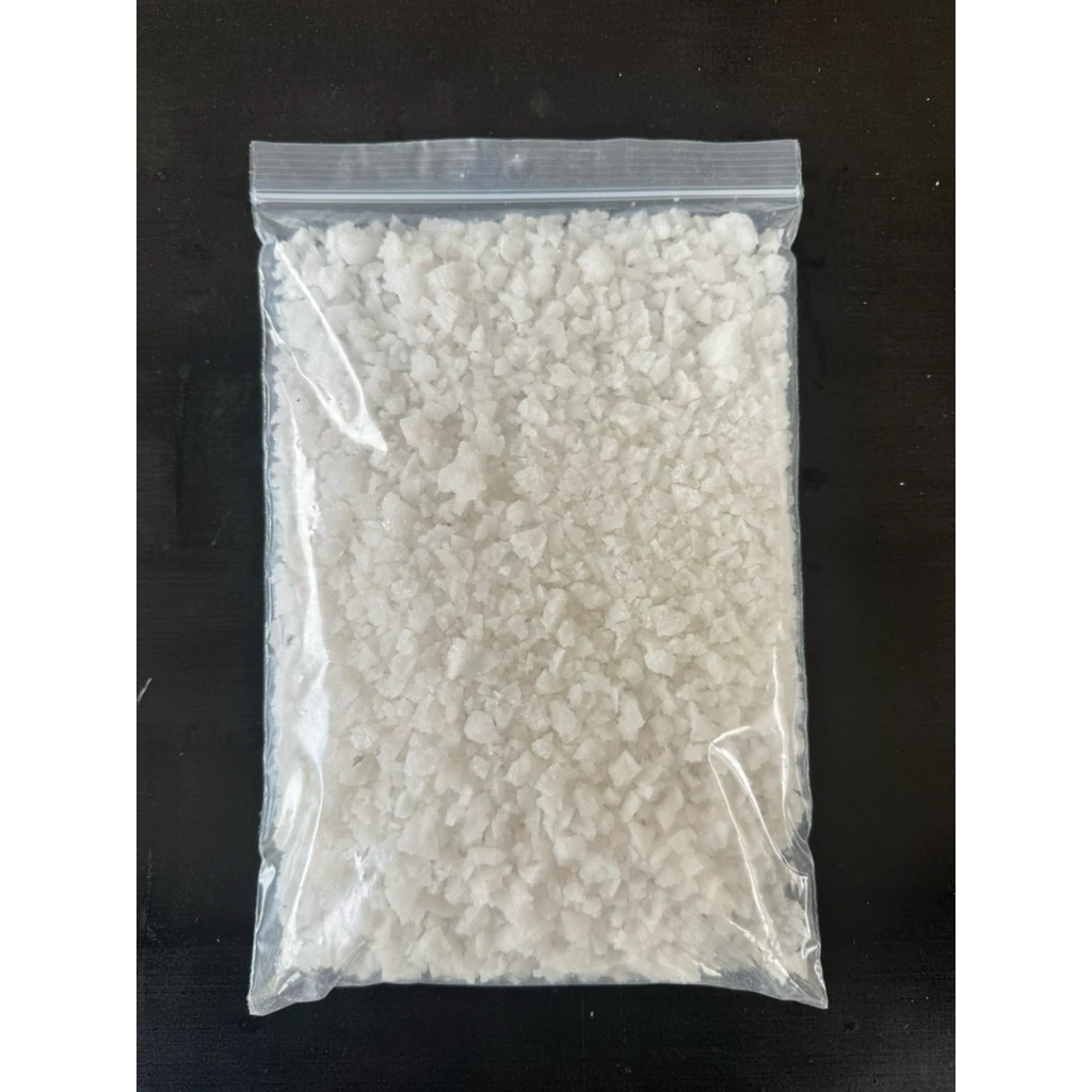 เกลือสมุทรใช้รักษาปลาในบ่อและตู้ เกรดพรีเมี่ยม ปากแห้งอย่างดี ขนาด 1-5 kg. thumbnail 3