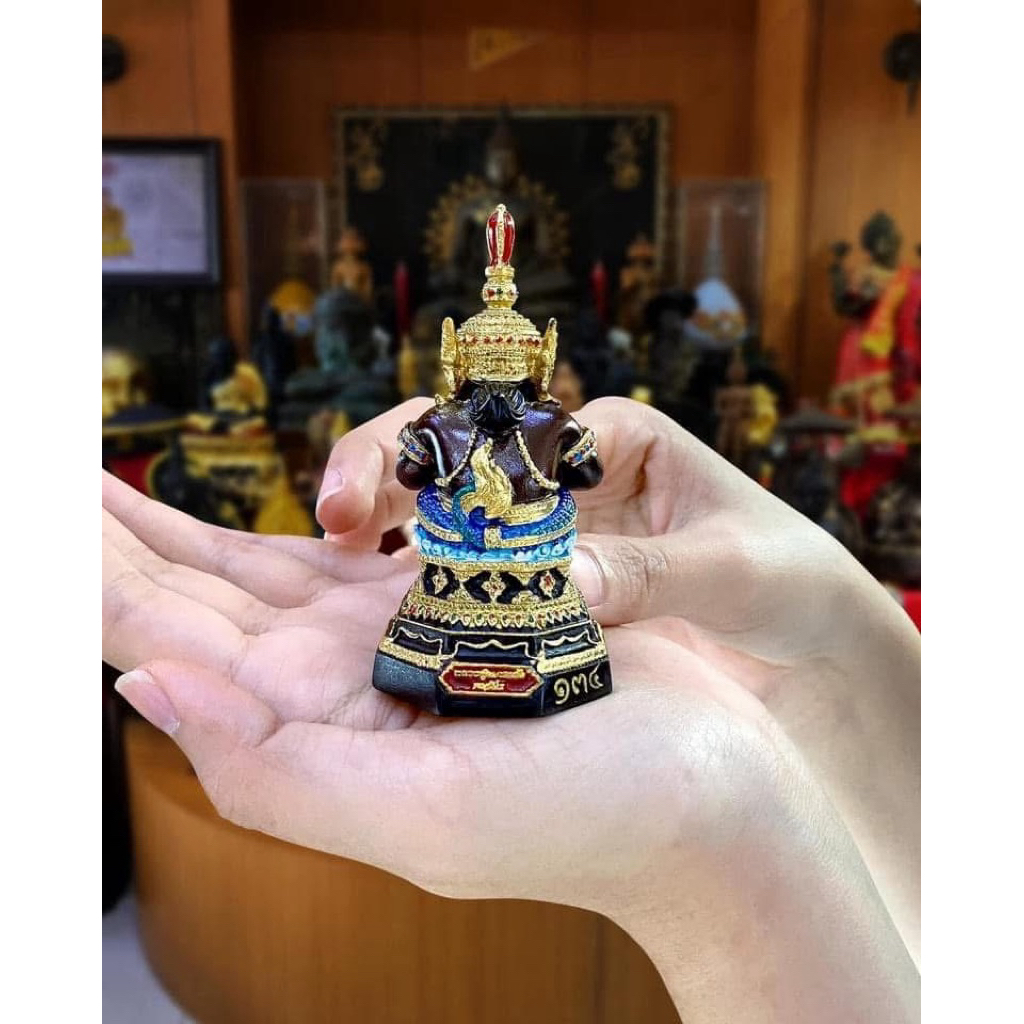 พระราหูขนาดบูชา3นิ้วเนื้อไฟเบอร์กลาสหลวงปู่เณรแก้วคัมภีร์โ รูปที่ 3
