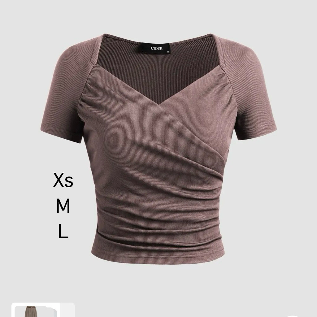 เสื้อครอป หน้าไขว้ ผ้าร่องนิ่มๆ แต่งย่น cider