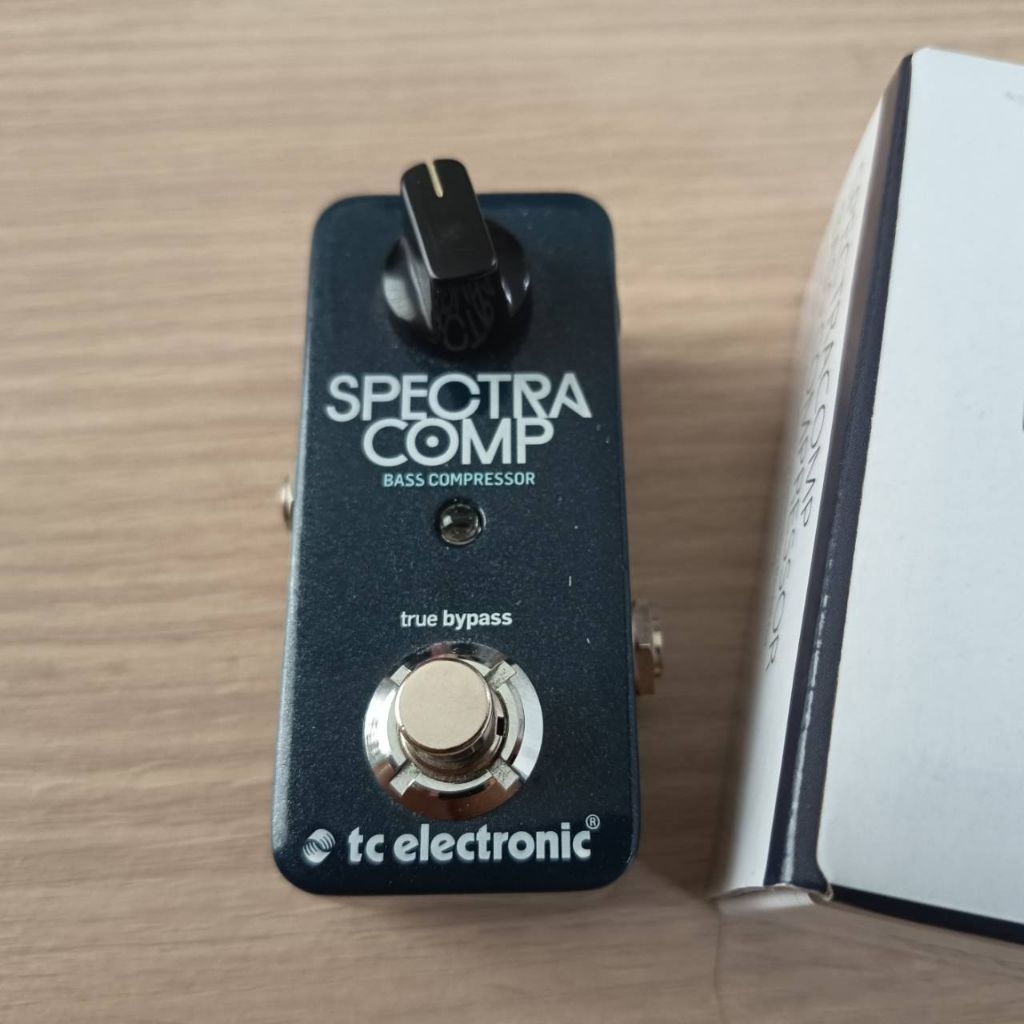 TC Electronic SpectraComp Bass Compressor (( สินค้ามือสอง )) สภาพ 90% ใช้งานได้ปกติ มีกล่อง