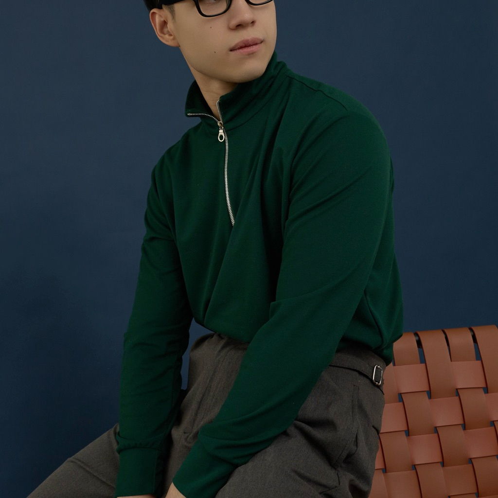DUMB - Half Zip Long Sleeve Polo Shirt เสื้อโปโลแขนยาวคอซิป