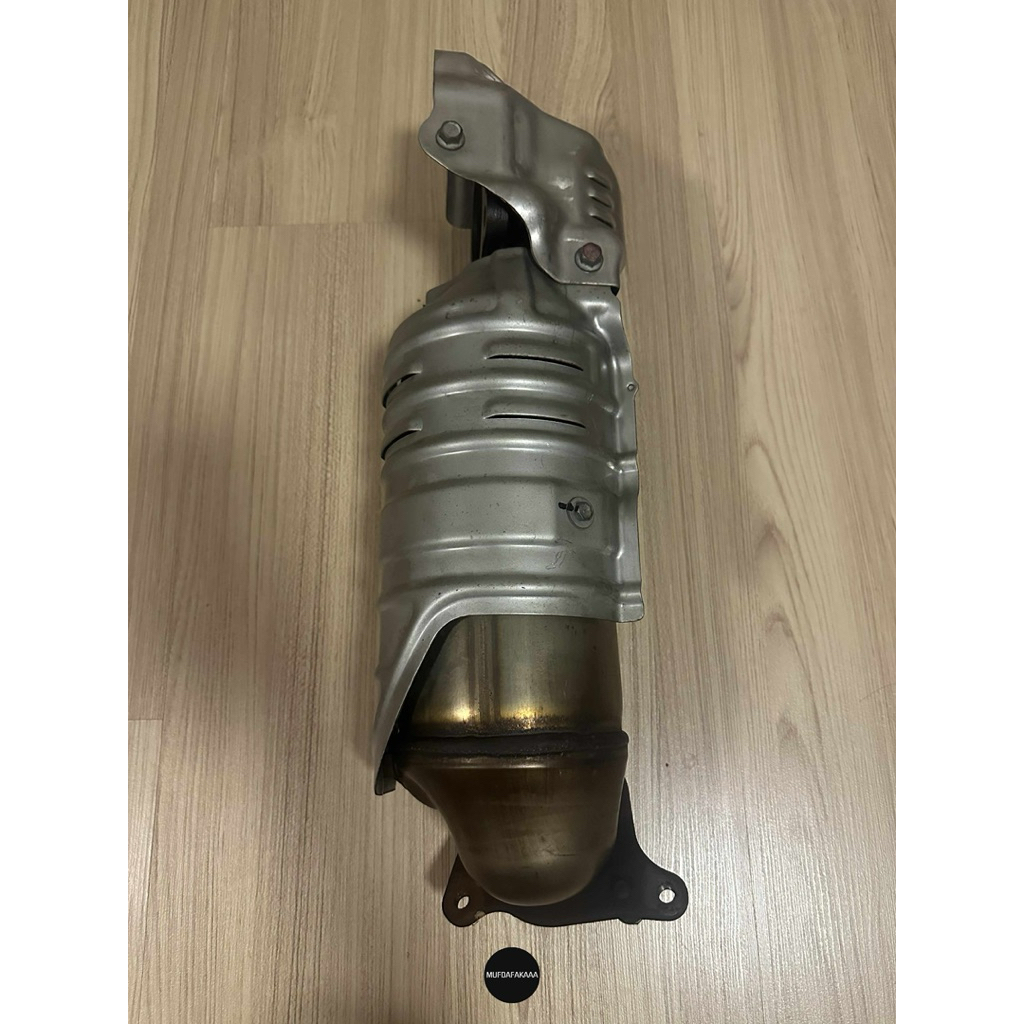 ท่อแคทเดิมแท้ศูนย์ CIVIC FC, FK, FE 1.5 TURBO เท่านั้น