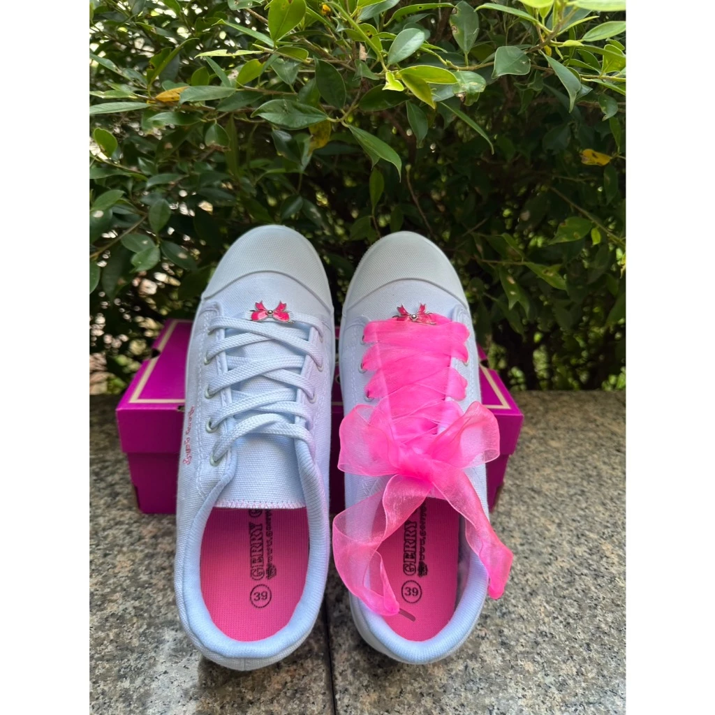 Gerry Gang รองเท้าผ้าใบนักเรียน รุ่น G-6889 ผ้าใบขาว 35 - 40 พร้อมส่ง
