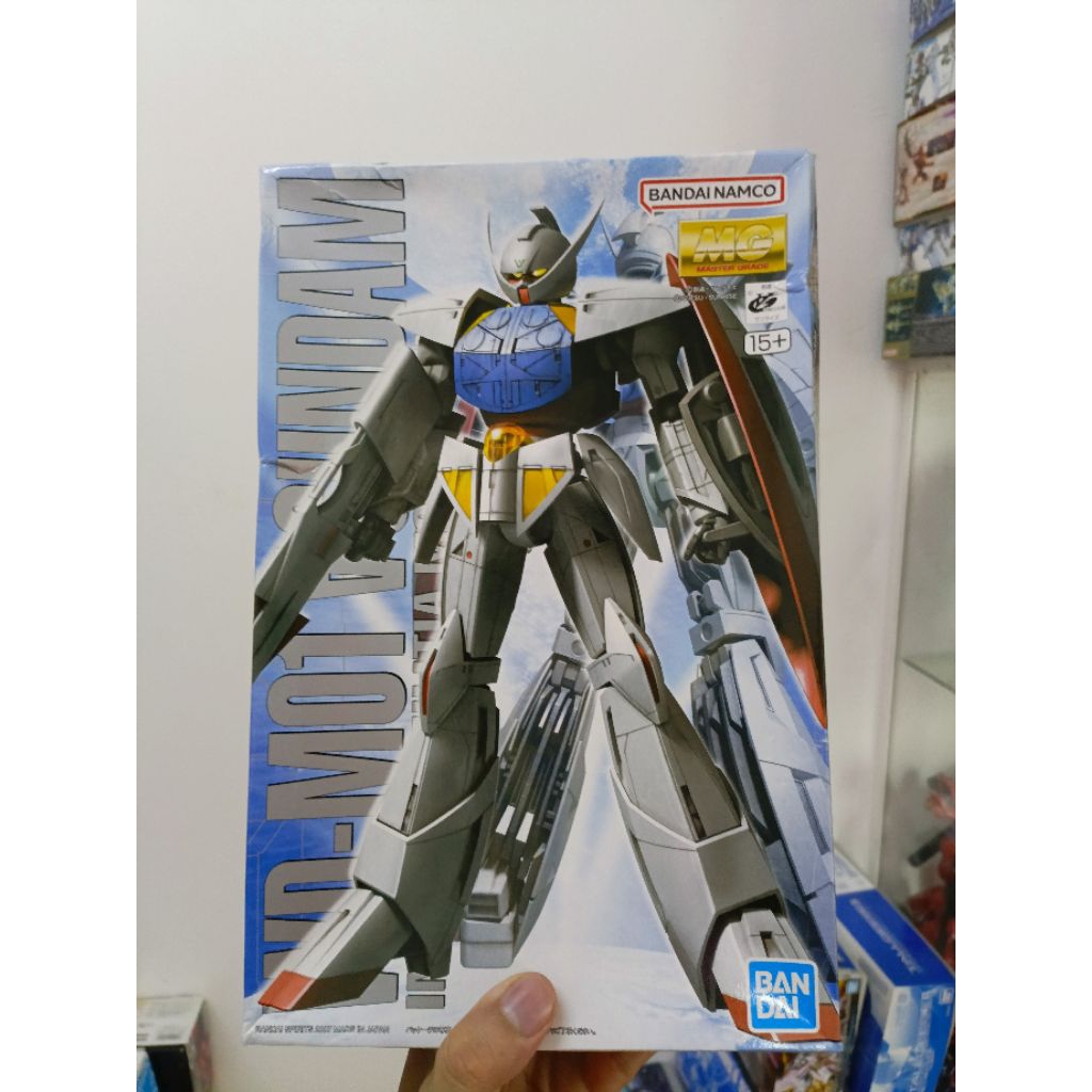 MG 1/100 TURN A GUNDAM กล่องบุบ