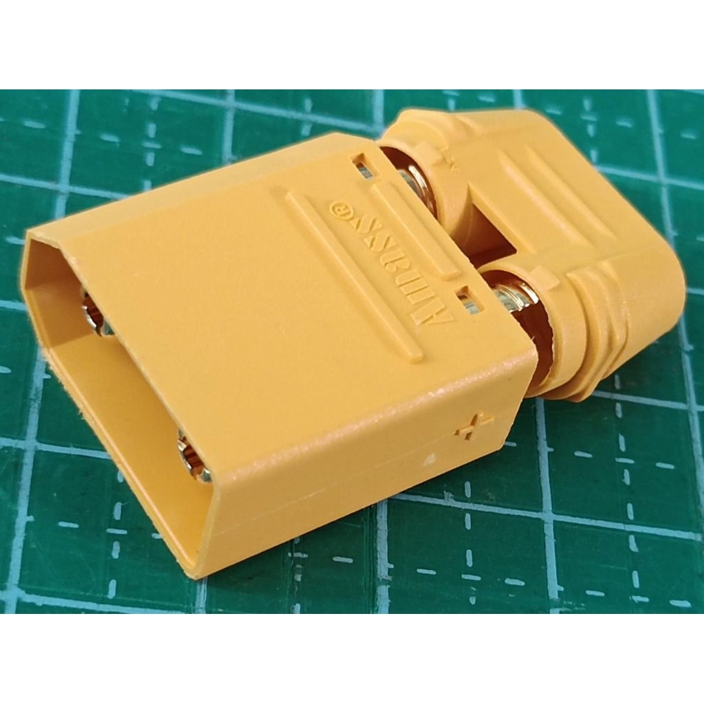 ปลั๊กไฟตัวผู้XT90+ฝาปิดAmassแท้