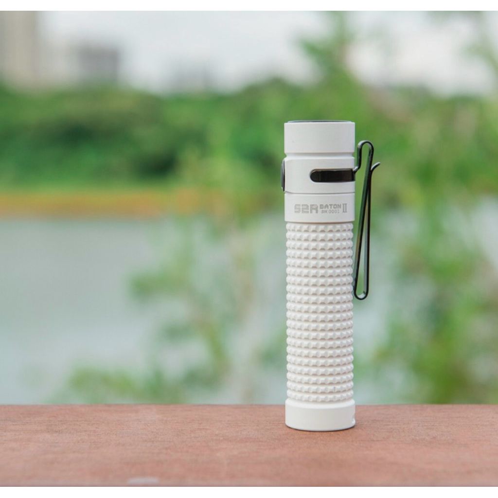 ไฟฉาย Olight S2R Baton II 1150 lumens แบบชาร์จไฟได้ ไฟฉายพกพา ของแท้ ใหม่ ส่งจากไทย