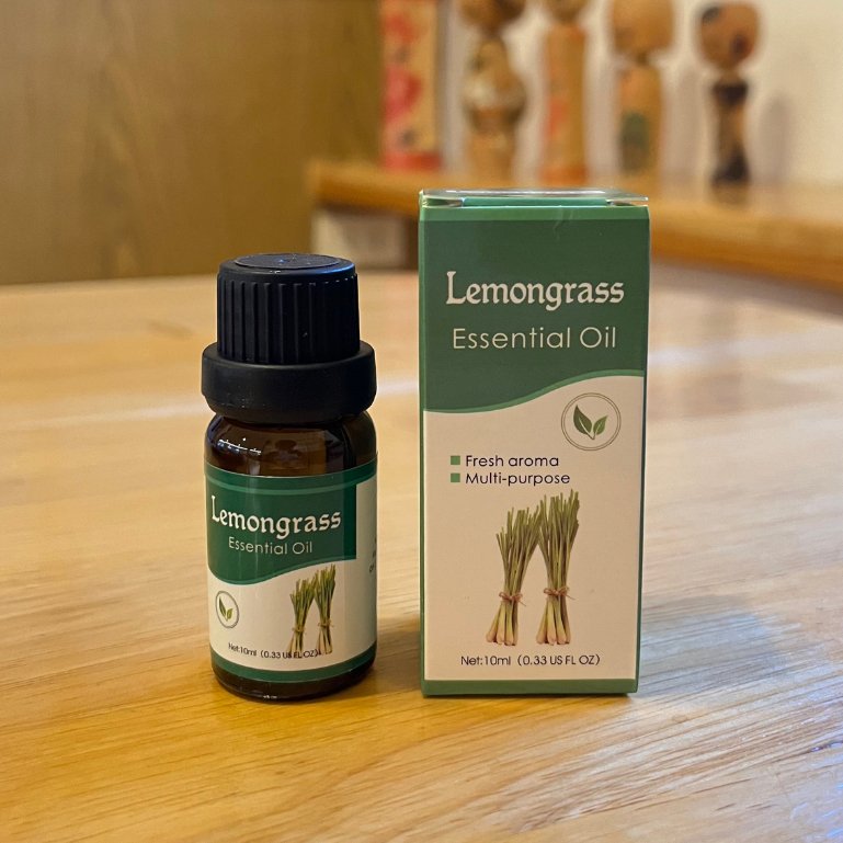 น้ำมันหอมระเหย กลิ่นตะไคร้(Lemongrass Essential Oil) สกัดธรรมชาติ100% สําหรับเครื่องทําความชื้นอโรมา ขนาด 10 ml ราคา ถูกที่สุด ดีลบีเคเค