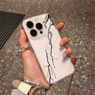 🔥ส่งจากไทย🔥แนวโน้มแฟชั่นฟ้าผ่า เคส IPhone 15 11 13 14 เคส 16Pro Max XR พสัส13 12 Pro 7 8 Plus SE X Xs Max Hard Case
