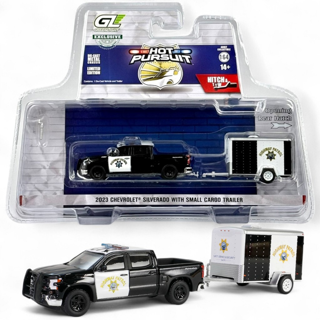 Greenlight Hot Pursuit Hitch & Tow | 2023 Chevrolet Silverado with Small Cargo Trailer – California สเกล 1/64 32315