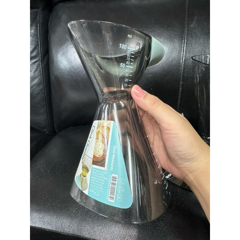 *พร้อมส่ง* ถ้วยตวง2in1 ขนาด 500 มล. และ 100 มล. มีสเกลตัวเลข ตวงส่วนผสม น้ำตาล แป้ง นม ราคา ถูกที่สุด ดีลบีเคเค แกลเลอรีภาพที่ 5