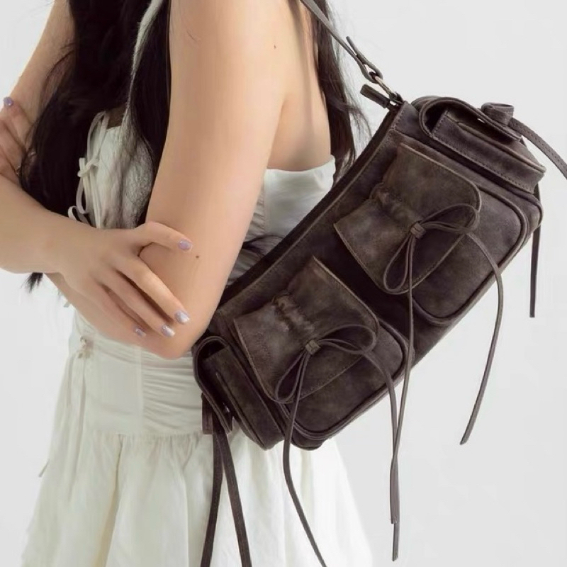 พร้อมส่ง GIRLS’ HEART รุ่น ballet butterfly bag