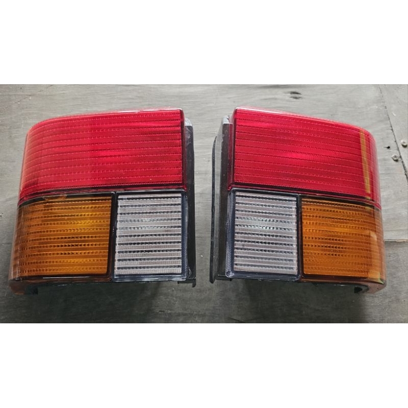 ไฟท้าย 1994-2003 Volkswagen VW Transporter T4 VR6 V6