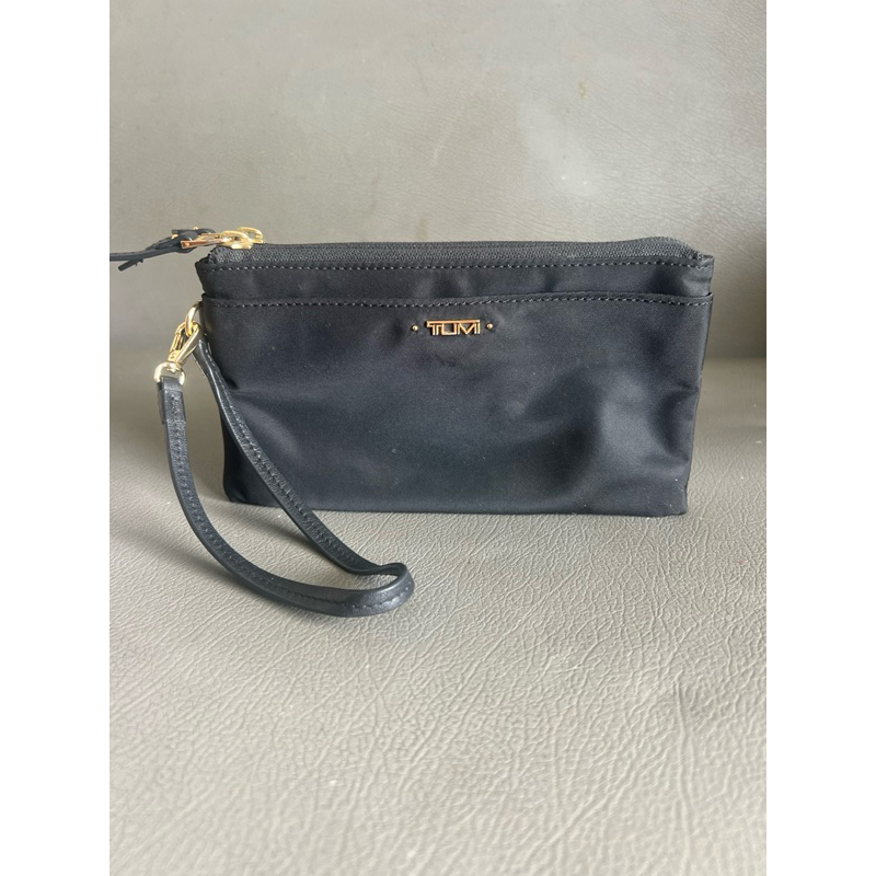 TUMI Voyageur Double Zip Wristlet แท้💯 มือสอง