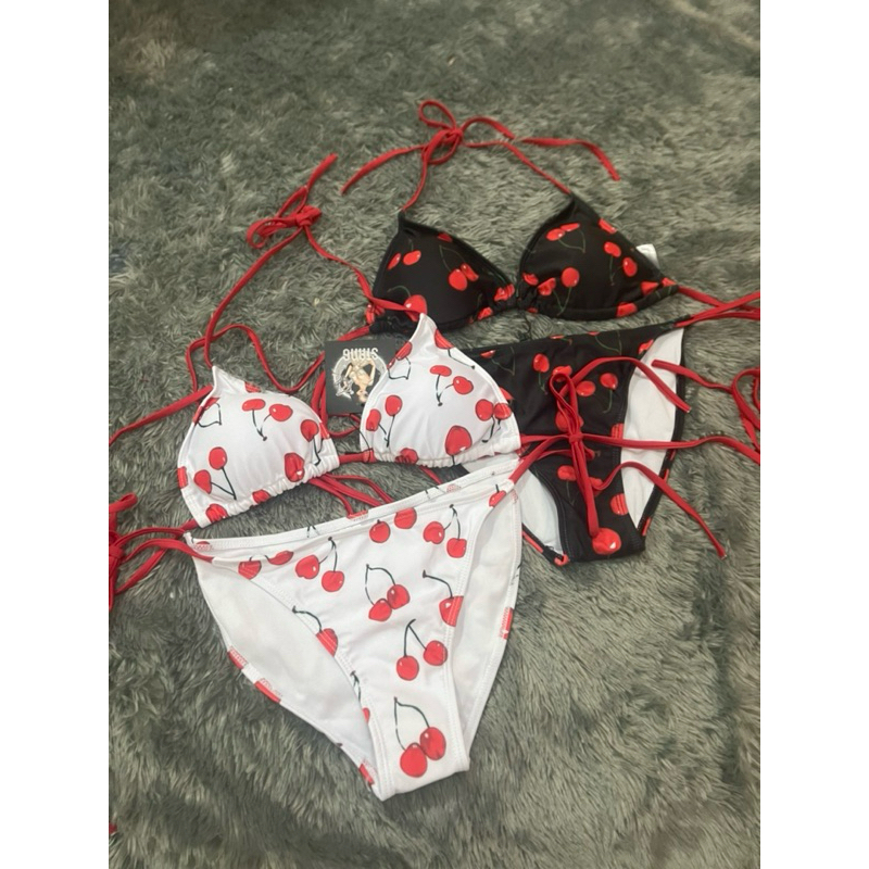 Cherry Bikiniชุดว่ายน้ำ บิกินี่ ลายเชอรรี่ ผูกคอผูกหลังฟรีไซส์น่ารักมาก