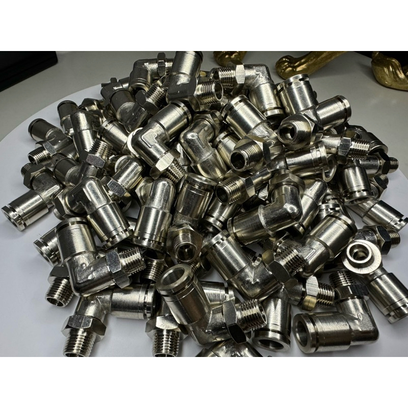 หัวฟิตติ้งสแตนเลส (PL8-01) ข้อต่อลม งอ90 เกลียวนอก1/8“ สาย 8 มม.