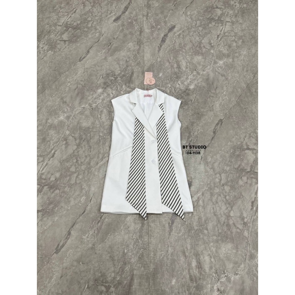 BT 04-1138 มินิเดรสเบเซอร์แขนกุดคอปกกระดุมหน้า