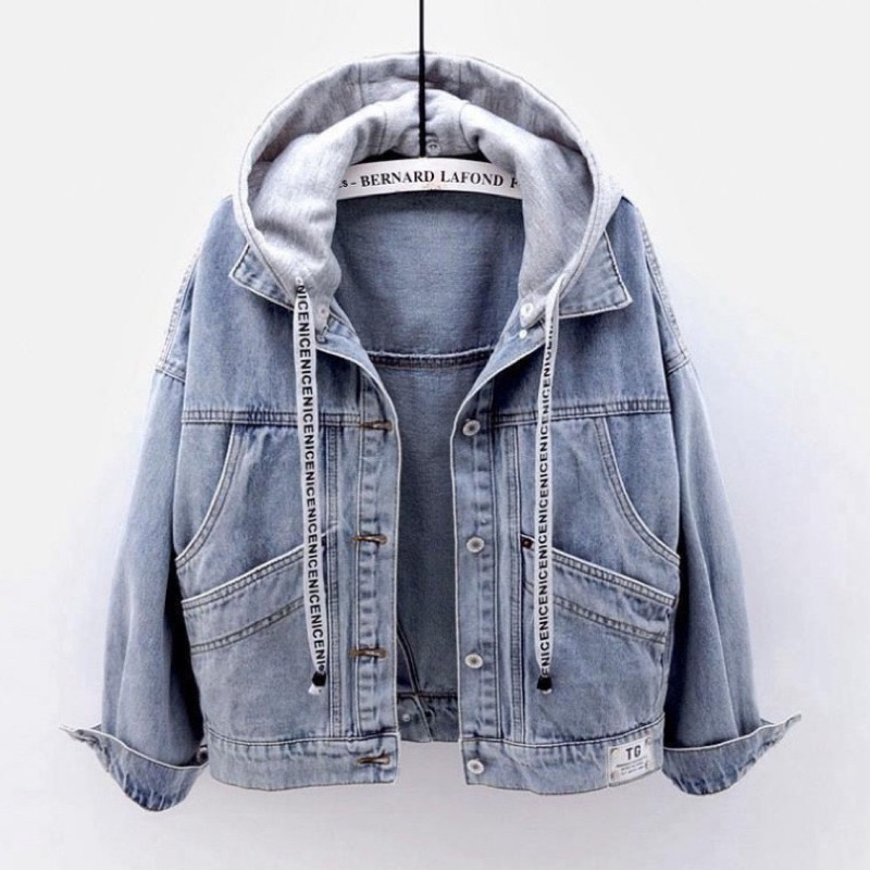 เสื้อแจ็คเก็ตยีนส์มีฮู้ดผู้หญิง พร้อมส่ง