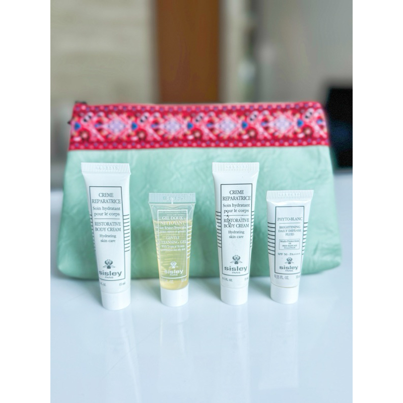 Sisley set บำรุงผิวพรรณสุดคุ้ม พร้อมแถมกระเป๋าฟรีหนึ่งใบ พร้อมส่งของแท้