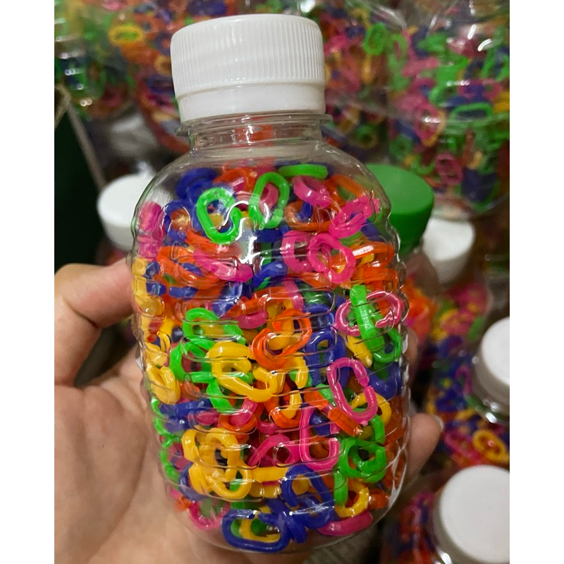 ของเล่นเด็ก โซ่ตัวต่อพลาสติก โซ่หมากเก็บตัวซี C คละสี Plastic Chain Toys มีหลากหลายสีทั้งสีทึบและสีใส