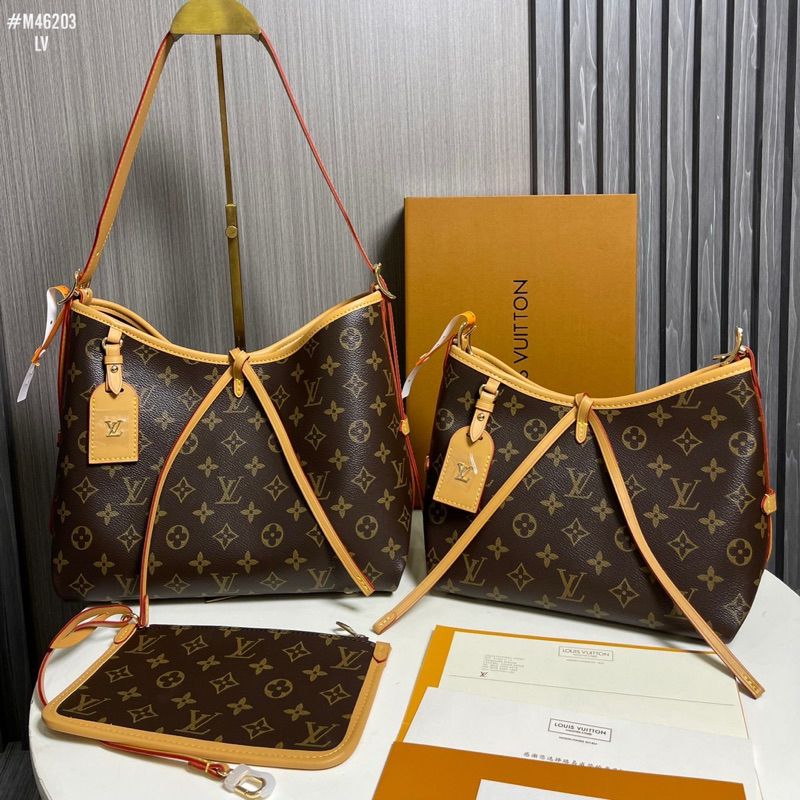 รุ่นใหม่ล่าสุดกระเป๋าถือและสะพายคางขนาด25cm 29cm สินค้างานไฮเอนด์หนังแท้สวยตรงปกพร้อมอุปกรณ์ครบ