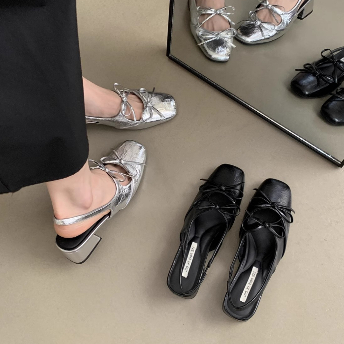 [จัดส่งในประเทศไทย] เกาหลีสีทึบทุกวันโบว์รองเท้าส้นสูง PU แฟชั่นด้านนอกสวมใส่ลื่นเพิ่มความสูงรองเท้าลำลองผู้หญิง