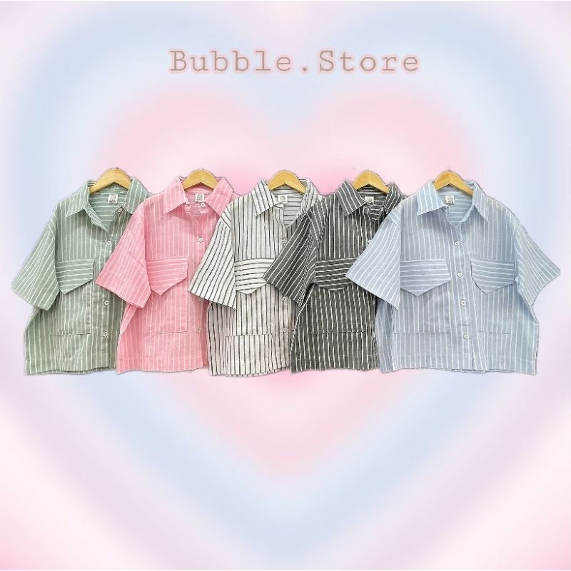 เสื้อเชิ้ตแขนสั้น แต่งกระเป๋าคู่ใบใหญ่ ผ้าคอตตอนทอลายริ้ว