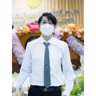 เข็มติดเนคไท นักศึกษาชาย