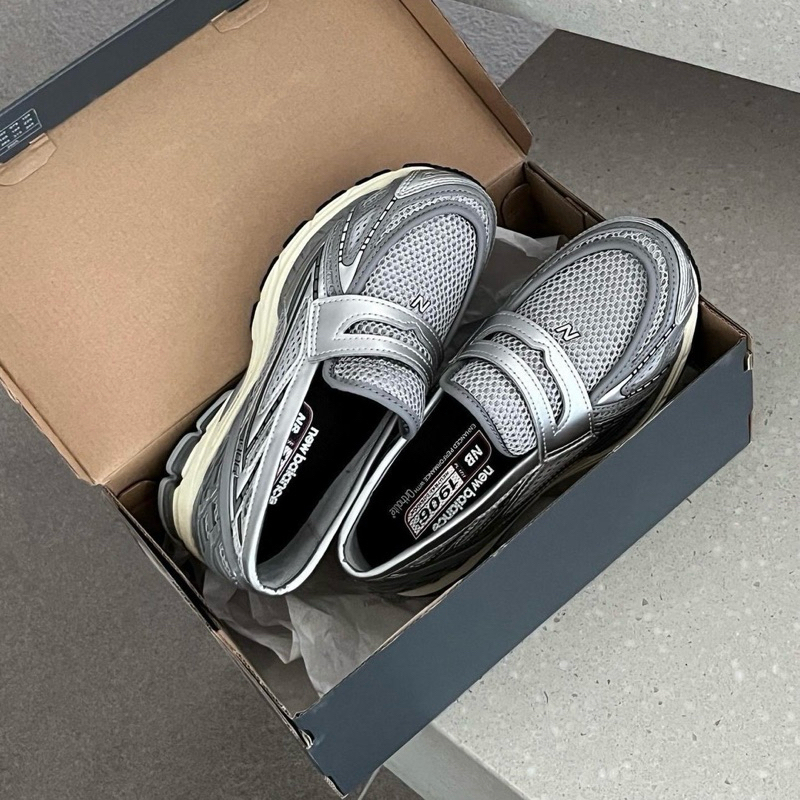 [รอสินค้า2-5วัน] New Balance 1906L Loafer Metallic Silver แท้ 100% (U1906LAE)