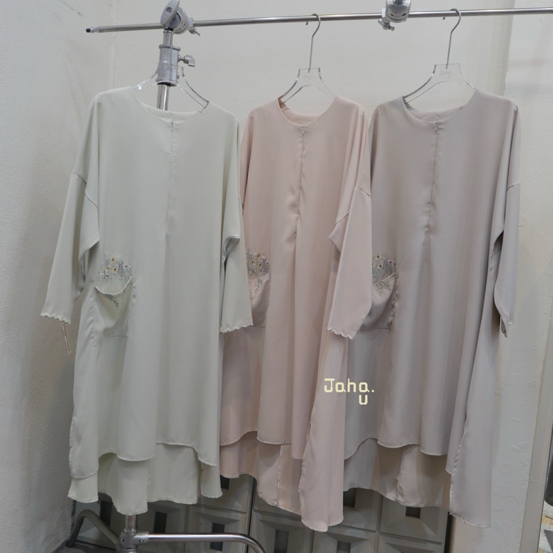 MINI DRESS POLYESTER 100% เสื้อมินิเดรส มาใหม่ล่สุด งานแบบนี้นานๆทีเข้ามา ดีไซน์น่ารักและผ้าดีด้วย