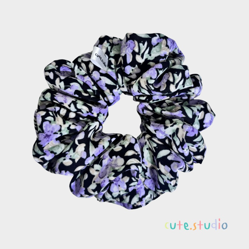 cute.studio • Amanda Floral Print ยางมัดผม ผ้าไฮซาติน