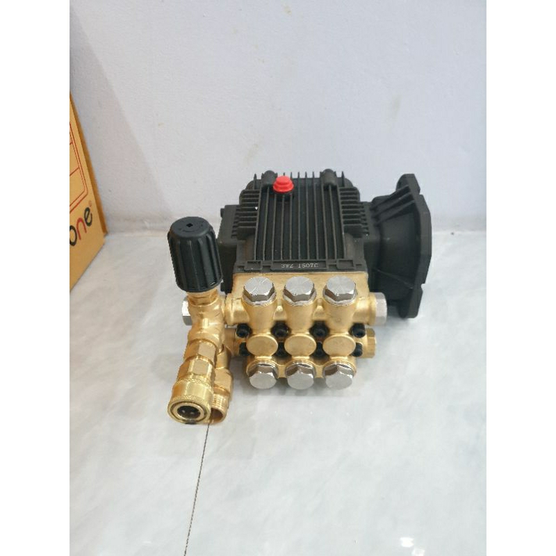 หัวปั๊มแรงดันสูงเพลาสวมขนาด28mmรุ่น3WZ1507สินค้าอยู่ในประเทศไทยราคา6500