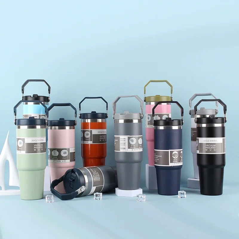 แก้วเยติ เก็บความเย็น สแตนเลส เก็บอุณหภูมิ โมเดิร์น 30oz / 890ml .แบบฝาปกติและฝามีหูหิ้ว แถมหลอด มีให้เลือกหลาย พร้อมส่ง