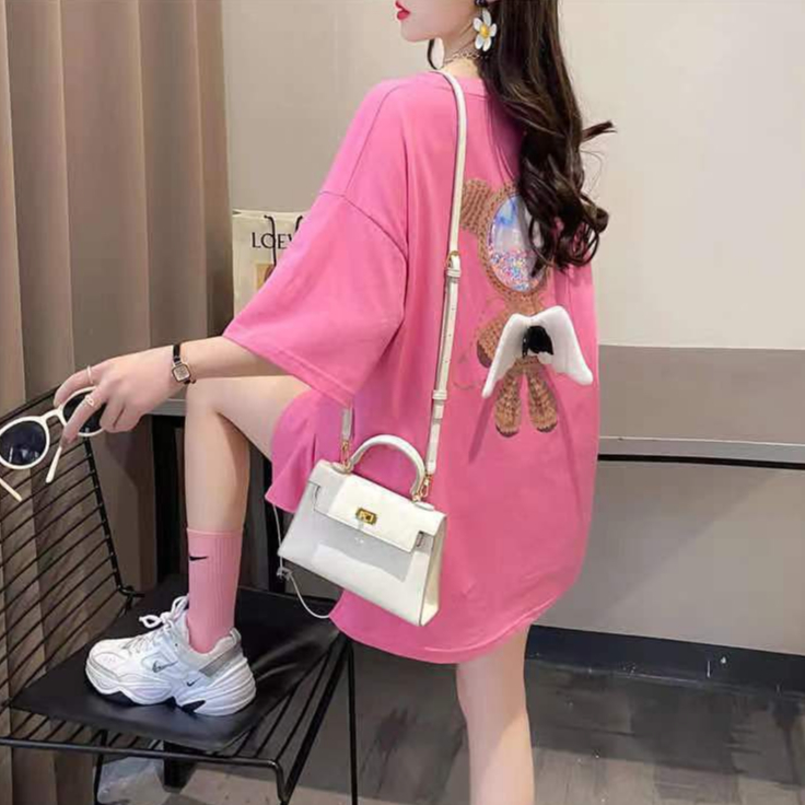 เสื้อแขนสั้นแฟชั่นน่ารัก Oversize (อก 50 นิ้ว)สกีลลายหมี ปักปีกนางฟ้าสีขาวด้านหลัง ผ้าคอตตอล A59