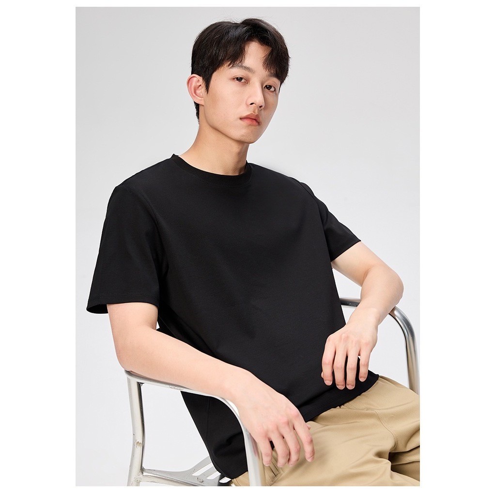 ราคานี้หมดแล้วหมดเลย เสื้อยืดคอกลมผู้ชายหล่อเท่ สีดำ ยืนพื้น ไม่ยืด ไม่ย้วย ไม่ต้องรีด เสื้อยืดสีพื้น