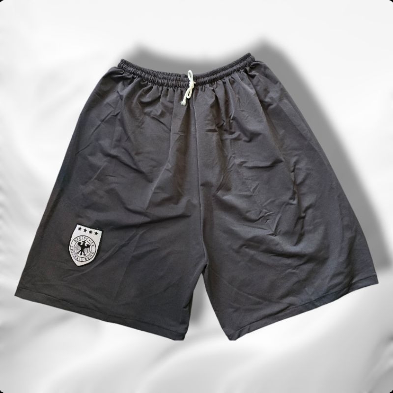 กางเกงขาสั้นกีฬา รุ่นอาม ผ้าเนื้อรวมโทนสีเข้ม สีสด กรม ดำ เทา แดง ทางร้านคละให้ค่ะ - รูปที่ 5