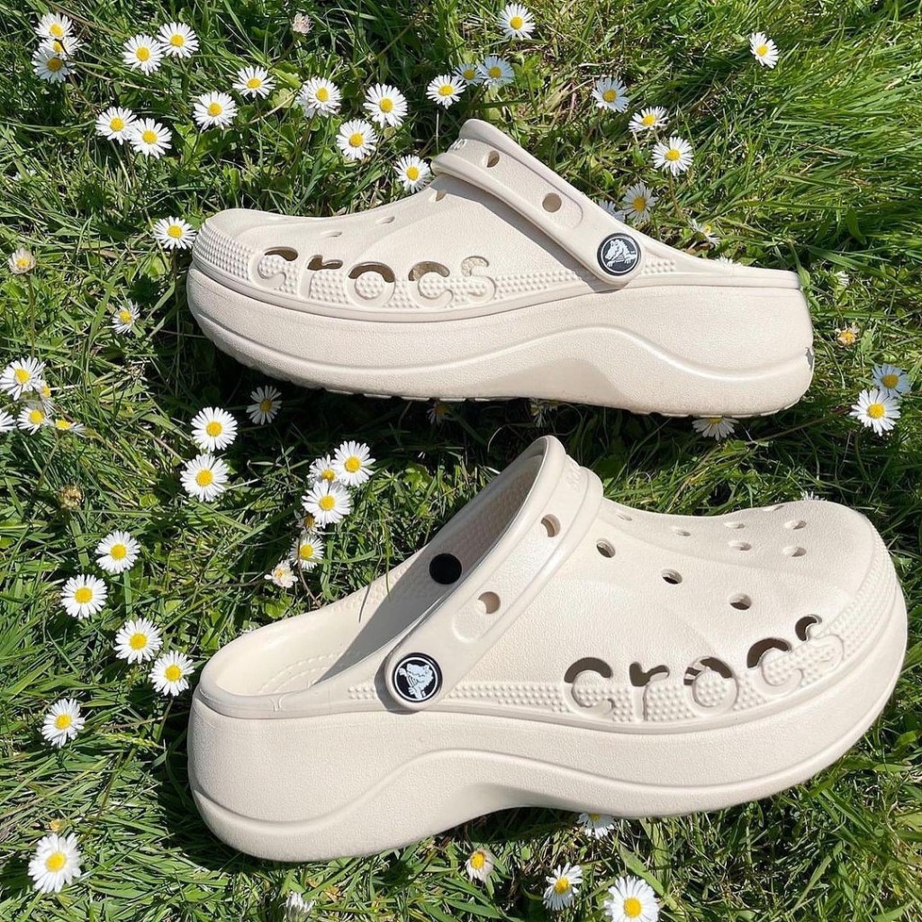 CROCS WOMEN'S CASUAL SHOES BAYA PLATFORM CLOG 🇺🇸💯ของแท้นำเข้าอเมริกา