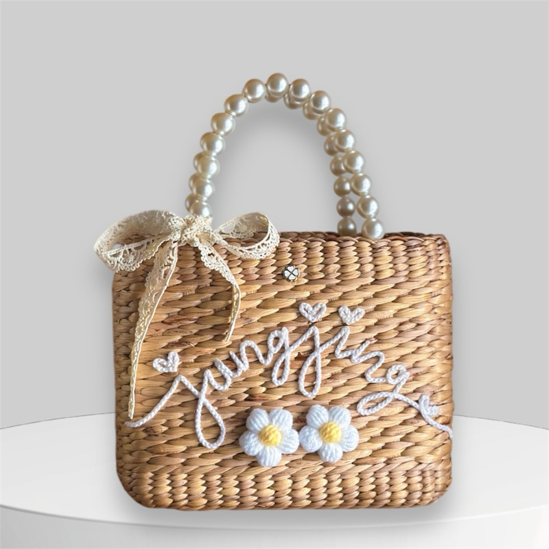 Box bags 9นิ้ว กระเป๋าสานติดอักษร เลือกโทนสี เลือกออกแบบได้ตามใจลูกค้า