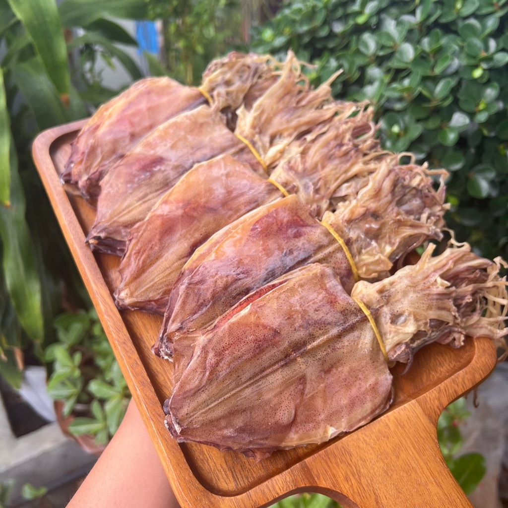 หมึกผ่าหนัง 4 นิ้ว เนื้อหนาเนื้อหวาน สดใหม่ ไม่เค็ม 100, 200, 250g.