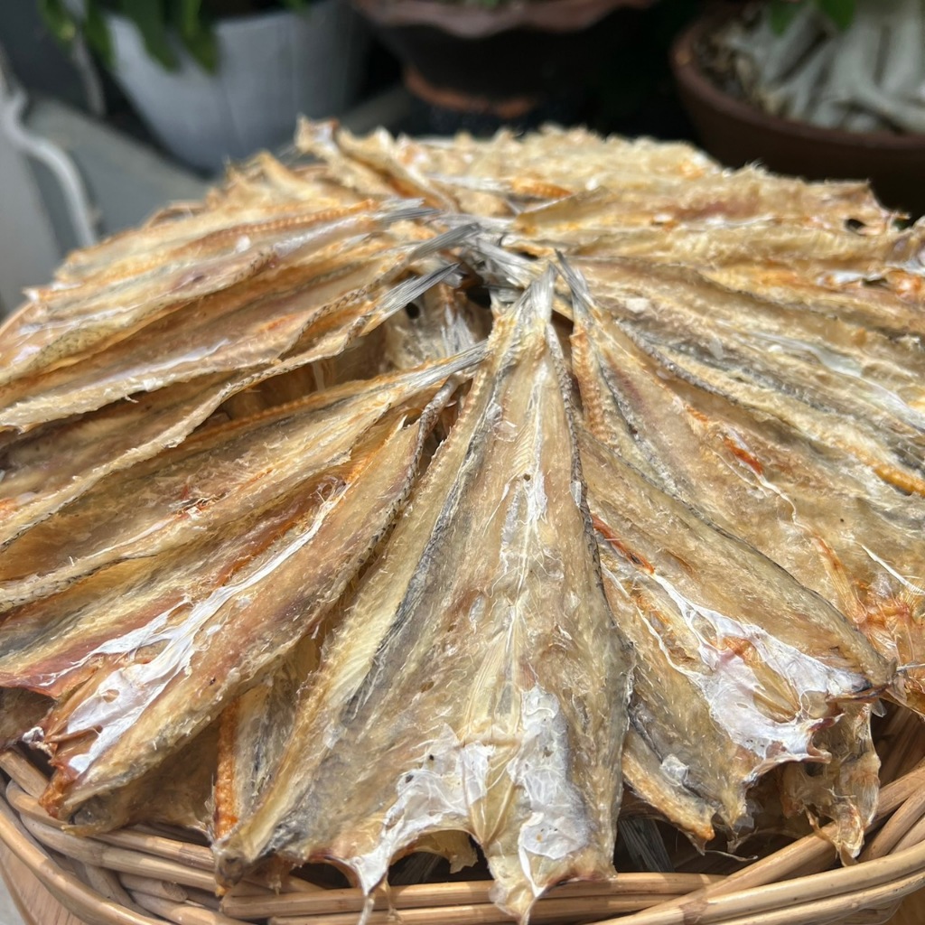 ปลาช่อนทะเลเล็ก 1Kg. ตากแห้ง ของฝากปากน้ำปราณ ราคาส่ง