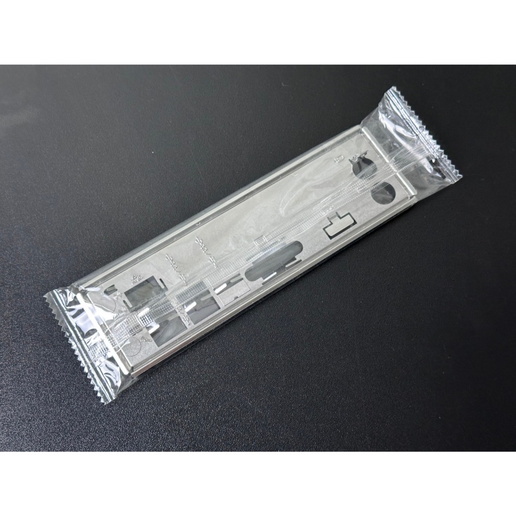 ฝาหลัง io panal ของ biostar tb360 btc ของแท้ยังไม่ผ่านการใช้งาน