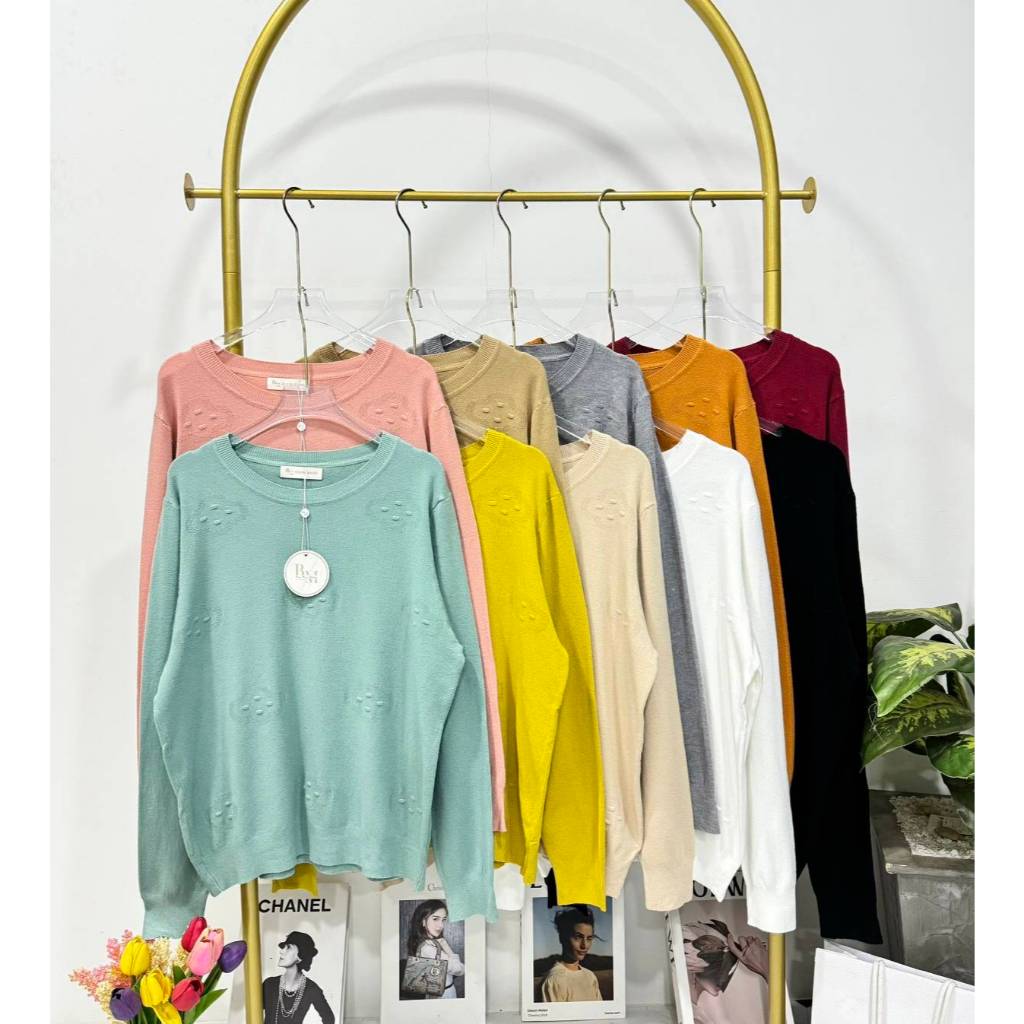 (L) เสื้อแขนยาว ผ้าไหมพรมเนื้อนุ่ม สวมใส่สบาย การออกแบบทรงสวยหรูและงานระดับพรีเมี่ยม ดูดี