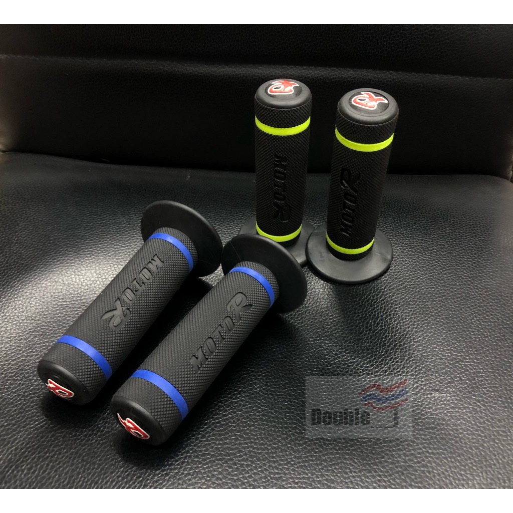 MotoR ปลอกแฮนด์มอเตอร์ไซค์ ปลอกมือ ปลอกแฮนด์มอไซค์ ปลอกแฮนด์แต่ง 5460 ใส่รถได้ทุกรุ่น