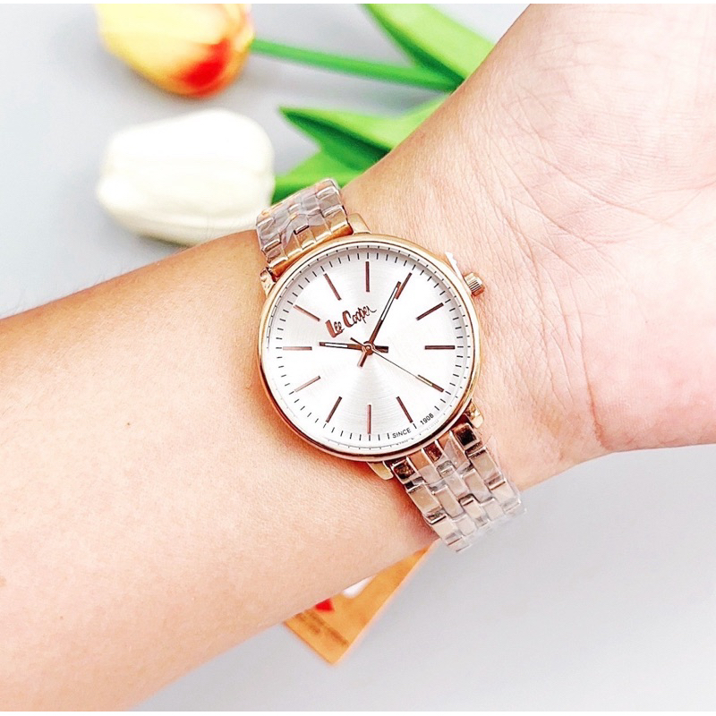 Lee Cooper นาฬิกาข้อมือผู้หญิง แท้100% Women’s Analog Black Dial  Watch – Lc06907.430 35MM ประกันศูน